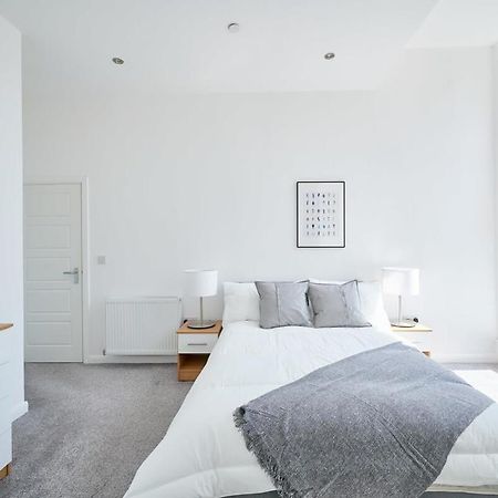 Modern 2 Bedroom Apartment In Preston Preston  Luaran gambar