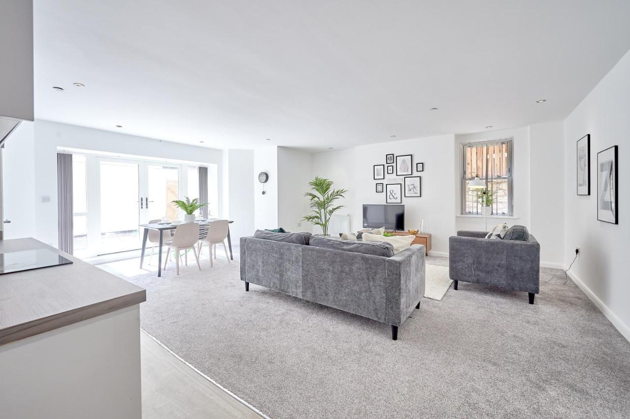 Modern 2 Bedroom Apartment In Preston Preston  Luaran gambar